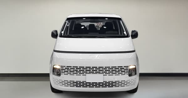 HYUNDAI STARIA Diesel 2025